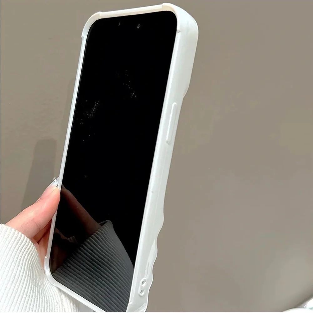 iPhone  Case Pearl White Three Dimensional Wave Pattern - Picture 6 of 7